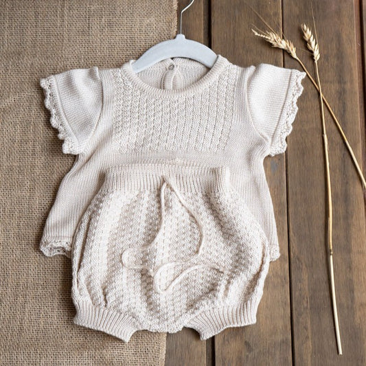 Conjunto guinda beige